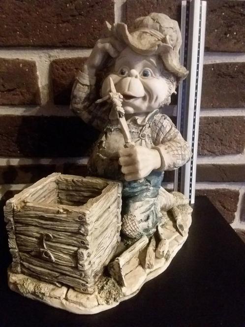 Laaf Efteling met bloembak (30cm), Verzamelen, Beelden en Beeldjes, Gebruikt, Laaf, Ophalen of Verzenden