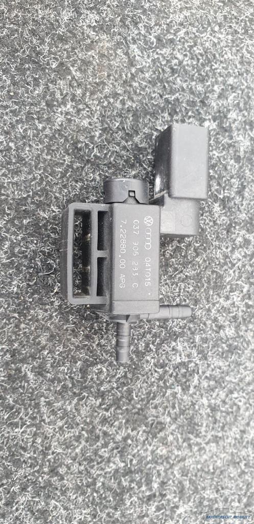 Vacuum ventiel Golf Polo Touran Volkswagen 72288000 diverse, Auto-onderdelen, Motor en Toebehoren, Volkswagen, Gebruikt
