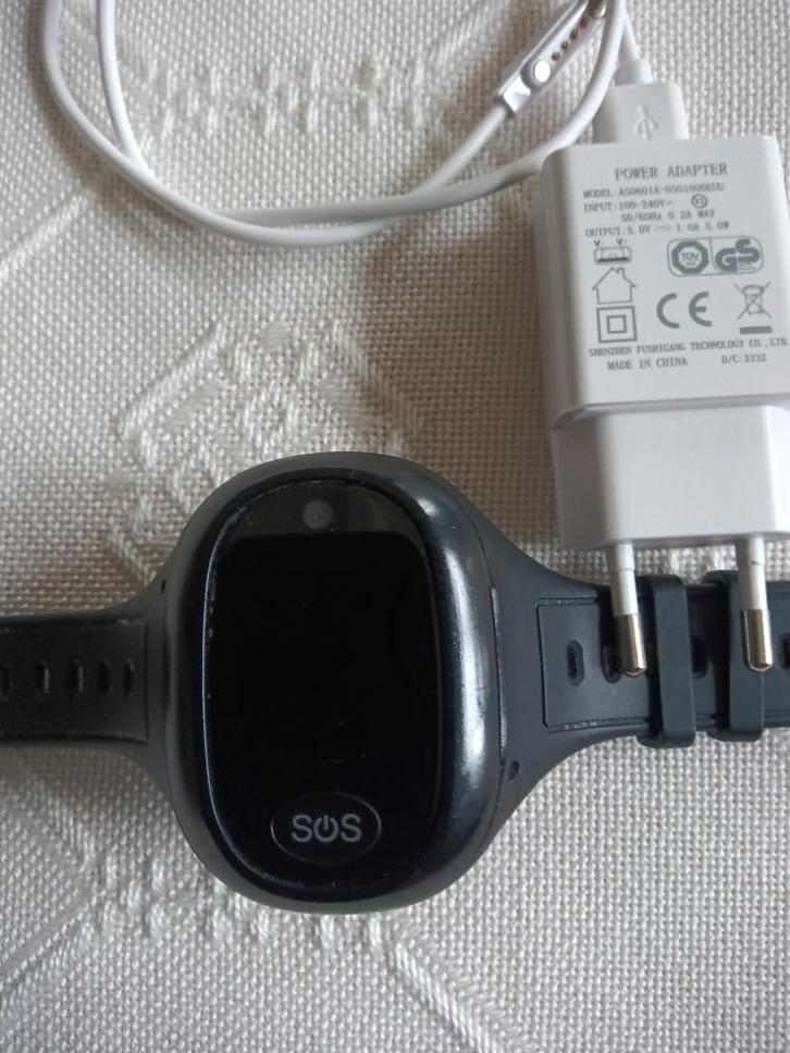 Alarmhorloge voor senioren met valdetectie 4G netwerk, Handtassen en Accessoires, Smartwatches, Zo goed als nieuw, Zwart, GPS