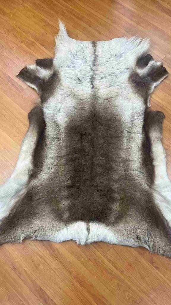 Rendier vacht kleed 140/120, Huis en Inrichting, Woonaccessoires | Overige, Gebruikt, Ophalen of Verzenden