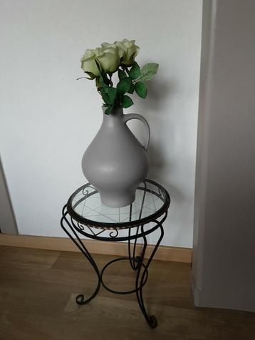 Vintage  plantentafeltje ! Jaren 60 beschikbaar voor biedingen