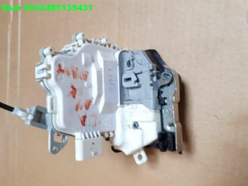 8k0839015d q5 serrure de porte a4 serrure de porte a5 a6 a7, Utilisé, Audi