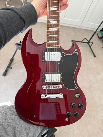 Prachtige vintage VS6 Cherry Red elektrische gitaar beschikbaar voor biedingen