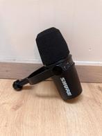 Shure MV7-K dynamische broadcast microfoon met XLR en USB, Muziek en Instrumenten, Ophalen, Zo goed als nieuw, Studiomicrofoon