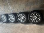 Orginele Volkswagen Tiguan velgen met banden 17 inch, Auto-onderdelen, Banden en Velgen, 17 inch, Ophalen of Verzenden, Band(en)