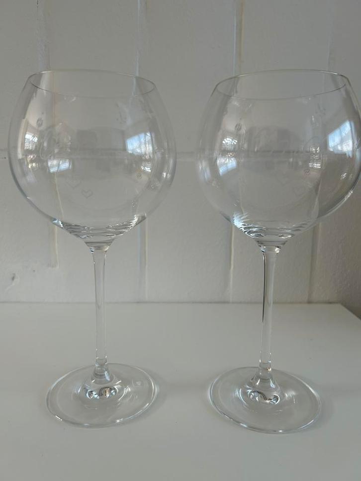 2 hoge wijnglazen oma en opa, Verzamelen, Glas en Drinkglazen, Nieuw, Overige typen, Ophalen of Verzenden