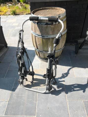 Fietsdrager beschikbaar voor biedingen