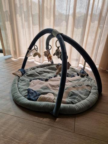 Noukies speelmat beschikbaar voor biedingen