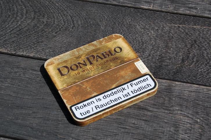 Oud blikken doosje sigaren - Don Pablo, Verzamelen, Rookartikelen, Aanstekers en Luciferdoosjes, Gebruikt, Tabaksdoos of Verpakking