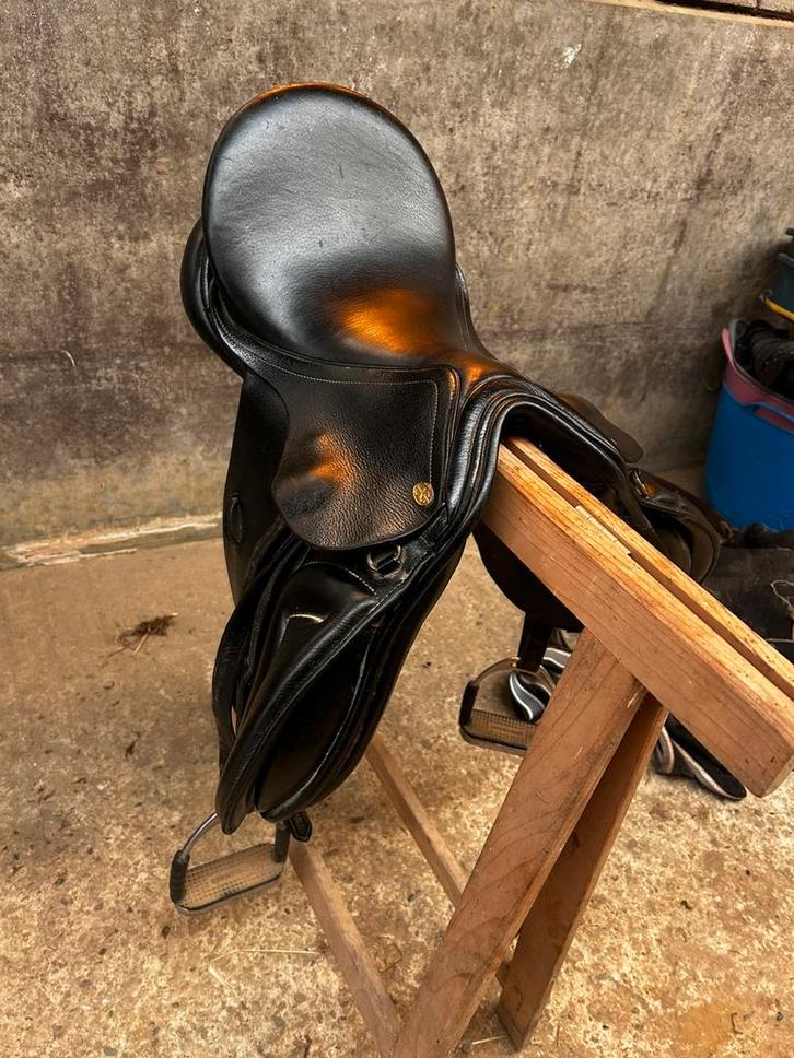 jorge canaves dressuur zadel, Animaux & Accessoires, Chevaux