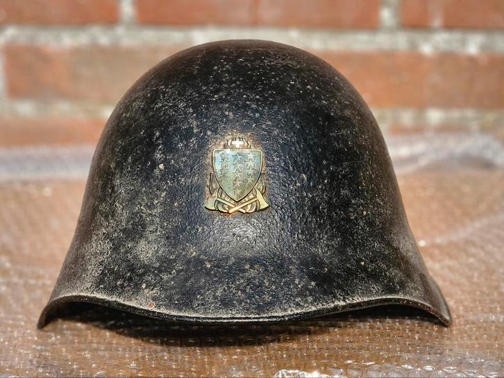 Brandweerhelm brandweer Zwitserland casque pompier, Verzamelen, Militaria | Tweede Wereldoorlog, Ophalen of Verzenden