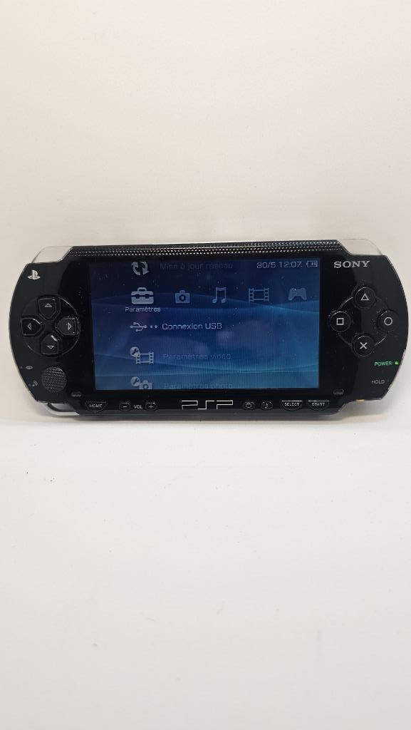 PSP 1004 Édition Gangster  – Scarface + Accessoires, Games en Spelcomputers, Spelcomputers | Sony PSP, Zo goed als nieuw, PSP