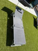 Ligbed met verstelbaar hoofdeinde en zonwering., Ophalen, Zo goed als nieuw, Verstelbaar