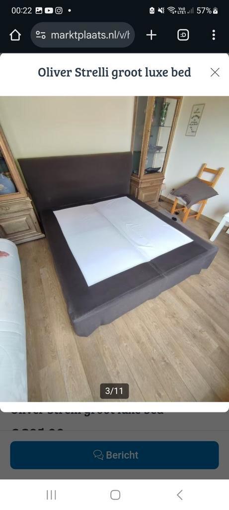 BED OLIVER STRELLI, Huis en Inrichting, Slaapkamer | Bedden, Ophalen