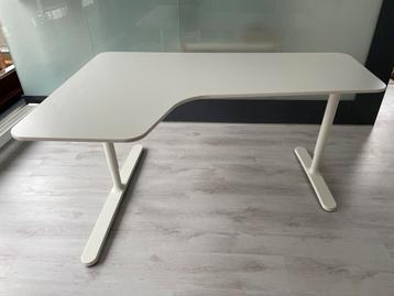 Werktafel "Bekant" Ikea beschikbaar voor biedingen