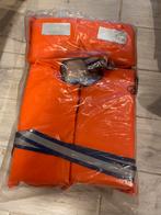 Partij redings vesten nieuw, Zakelijke goederen, Stock en Retail | Partijen goederen, Ophalen