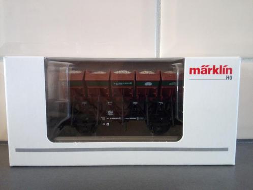Marklin wagon à benne basculante réf 46352, Hobby en Vrije tijd, Modeltreinen | H0, Nieuw, Wagon, Wisselstroom, Märklin, Ophalen