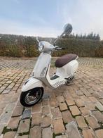 Vespa Primavera B klasse - NIEUWSTAAT, Fietsen en Brommers, Scooters | Vespa, Ophalen, Overige modellen, Nieuw, 49 cc