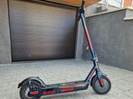 Trottinette électrique Red Bull All race 8.5 350 watts !, Ophalen, Zo goed als nieuw, Elektrische step (E-scooter), Red bull race all 8.5