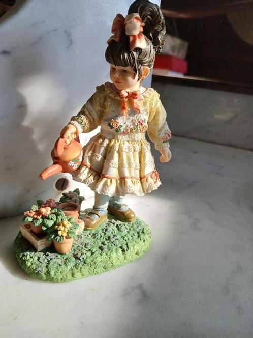 Little Miss Greenfingers by Christine Haworth, Verzamelen, Beelden en Beeldjes, Nieuw, Mens, Ophalen