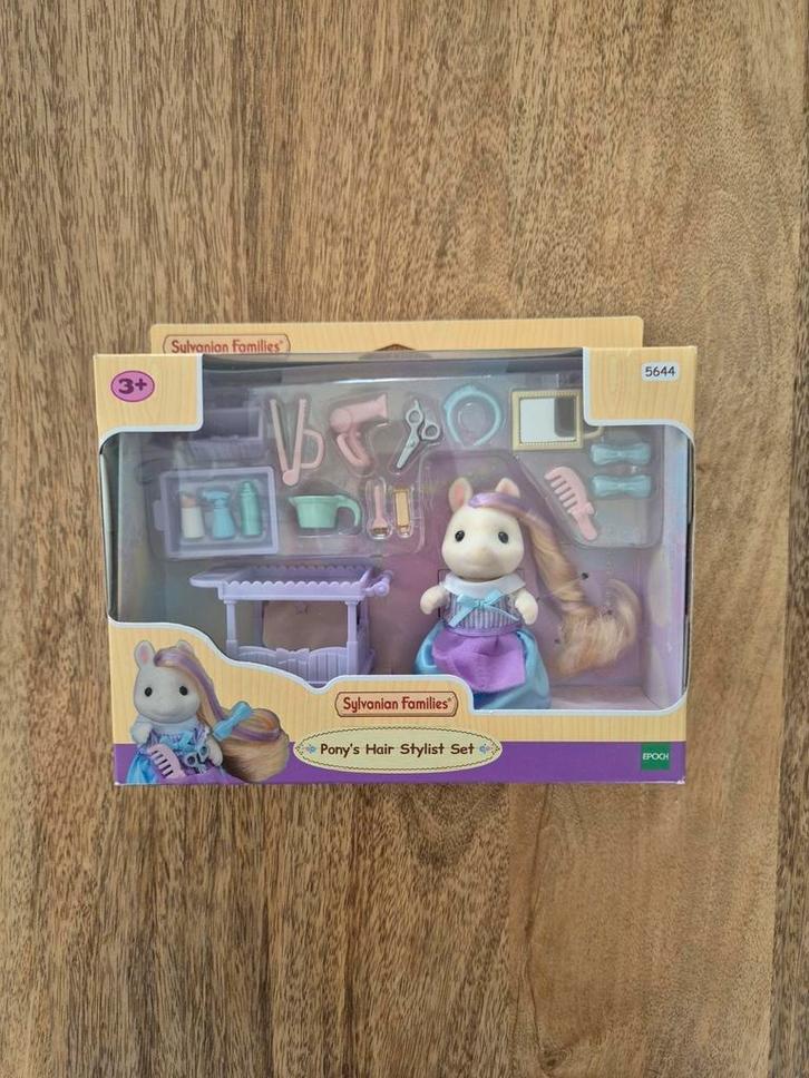 Epoch Sylvanian Families 5644 : Pony's Hair Stylist Set, Kinderen en Baby's, Speelgoed | Actiefiguren, Nieuw, Ophalen of Verzenden