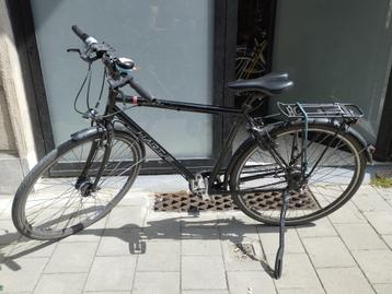 Toerfiets / Trekkingfiets beschikbaar voor biedingen