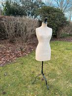 Antieke paspop +/- 1950 vrouw, Enlèvement