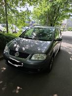 Volkswagen touran, Stof, 4 cilinders, 7 zetels, 1500 kg