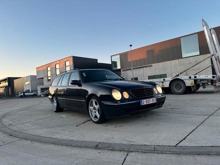 Mercedes s210 e300 turbodiesel om606, Auto's, Mercedes-Benz, Particulier, E-Klasse, Diesel, Break, Automaat, Ophalen