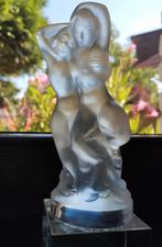 figurine Lalique, Ophalen