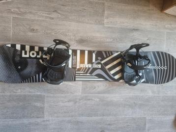 Patron snowboard met Raven bindings  beschikbaar voor biedingen