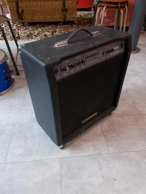 bas versterker 60W Cherrystone, Musique & Instruments, Amplis | Basse & Guitare, Utilisé, Guitare basse, 50 à 100 watts, Enlèvement