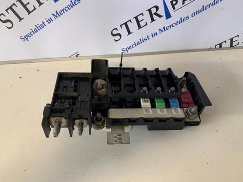 Zekeringkast van een Mercedes B-Klasse, Auto-onderdelen, Elektronica en Kabels, Mercedes-Benz, Gebruikt, 3 maanden garantie, Ophalen of Verzenden