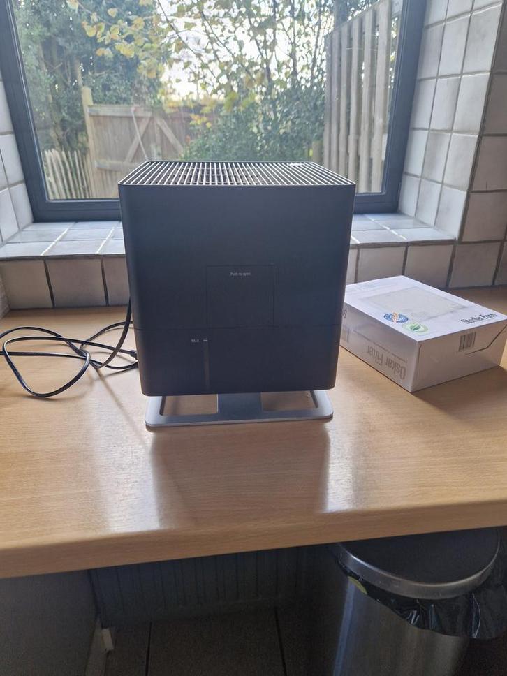 Luchtbevochtiger, Elektronische apparatuur, Overige elektronische apparatuur, Zo goed als nieuw, Ophalen