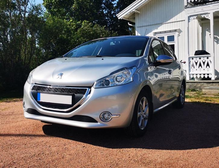 Peugeot 208 Style 1.2 PureTech 68ch, Autos, Peugeot, Entreprise, ABS, Régulateur de distance, Airbags, Air conditionné, Android Auto