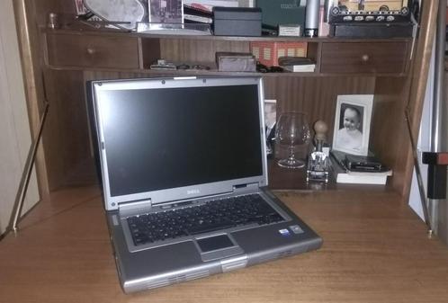 Vintage: Dell Latitude D-810, Computers en Software, Windows Laptops, Gebruikt, 14 inch, HDD, Minder dan 2 Ghz, Minder dan 4 GB