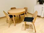 Bolia eettafel plus stoelen voor vier personen, Huis en Inrichting, 100 tot 150 cm, 100 tot 150 cm, Rond, Eikenhout