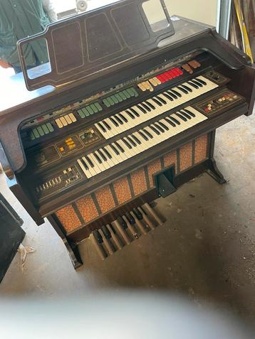 Orgel eminent, Musique & Instruments, Enlèvement, Brun, Piano