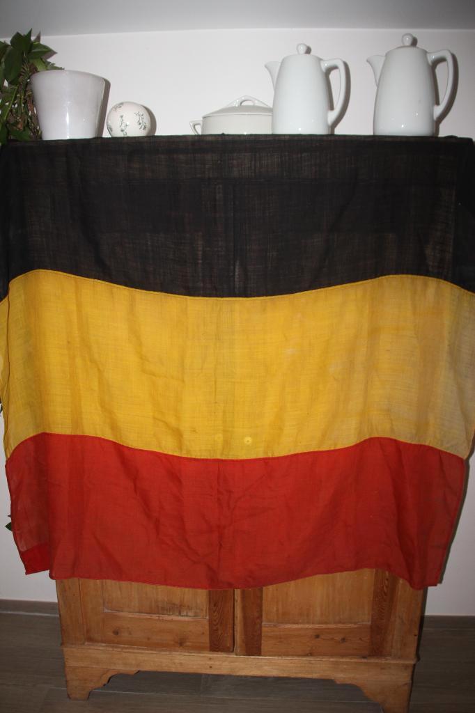 ABBL Belgische linnenvlag (+/- 165/140 cm), Verzamelen, Militaria | Tweede Wereldoorlog, Landmacht, Vlag of Vaandel, Verzenden