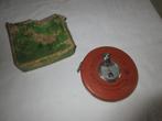 Oude rolmeter rolband lengte 20 m en echt leder buitenuit, Doe-het-zelf en Bouw, Ophalen
