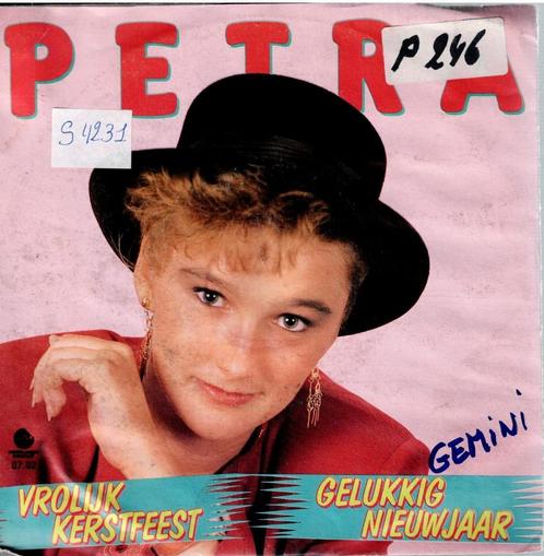 Vinyl, 7"    /   Petra   – Vrolijk Kerstfeest, Gelukkig Nieu, Cd's en Dvd's, Vinyl | Overige Vinyl, Overige formaten, Ophalen of Verzenden