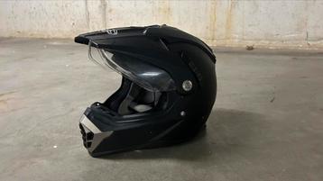 Motohelm beschikbaar voor biedingen