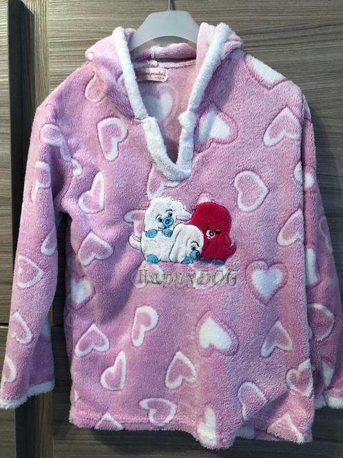 Warme, roze pyjama maat 12 (152) met hondjes, Kinderen en Baby's, Kinderkleding | Maat 152, Zo goed als nieuw, Meisje, Nacht- of Onderkleding