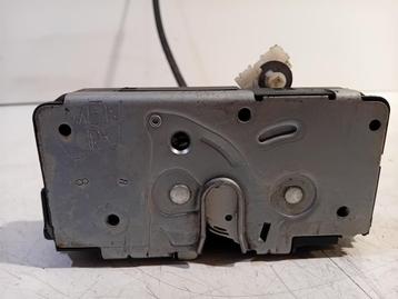 PORTIERVANGER CV ELEKTR. RECHTS VOOR Corsa E (13431840) beschikbaar voor biedingen