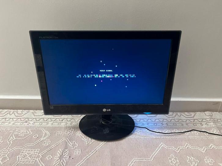 2 écran pc, Informatique & Logiciels, Moniteurs, DVI, VGA, Enlèvement