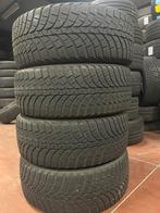 245/45/19(102v) winterbanden Kumho 245/45/19(102v) Kumho, Auto-onderdelen, Ophalen