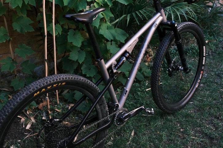 Mtb Titane, Waltly Titanium, Fietsen en Brommers, Fietsen | Mountainbikes en ATB, Zo goed als nieuw, Overige merken, Fully, Ophalen