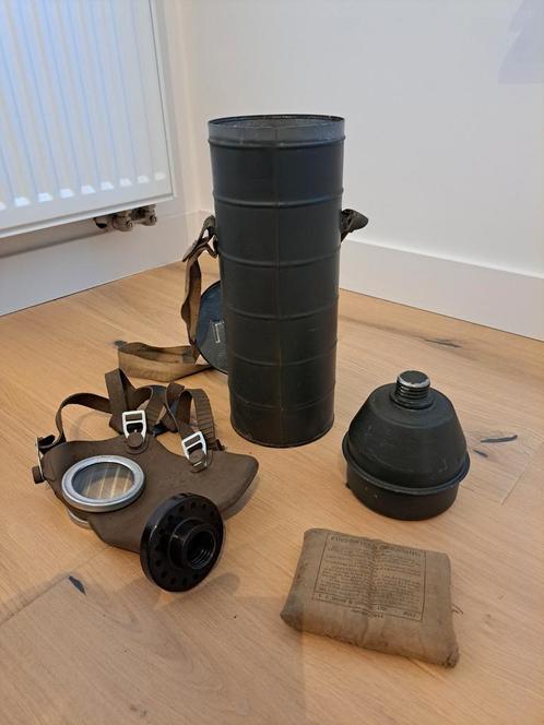 Oud Belgisch L.702 gasmasker uit WO2, Verzamelen, Militaria | Tweede Wereldoorlog, Ophalen of Verzenden