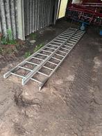 2 ladders 4,5m, Ophalen, Zo goed als nieuw