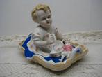 PORSELEINEN BEELDJE ANTIEK, Ophalen of Verzenden
